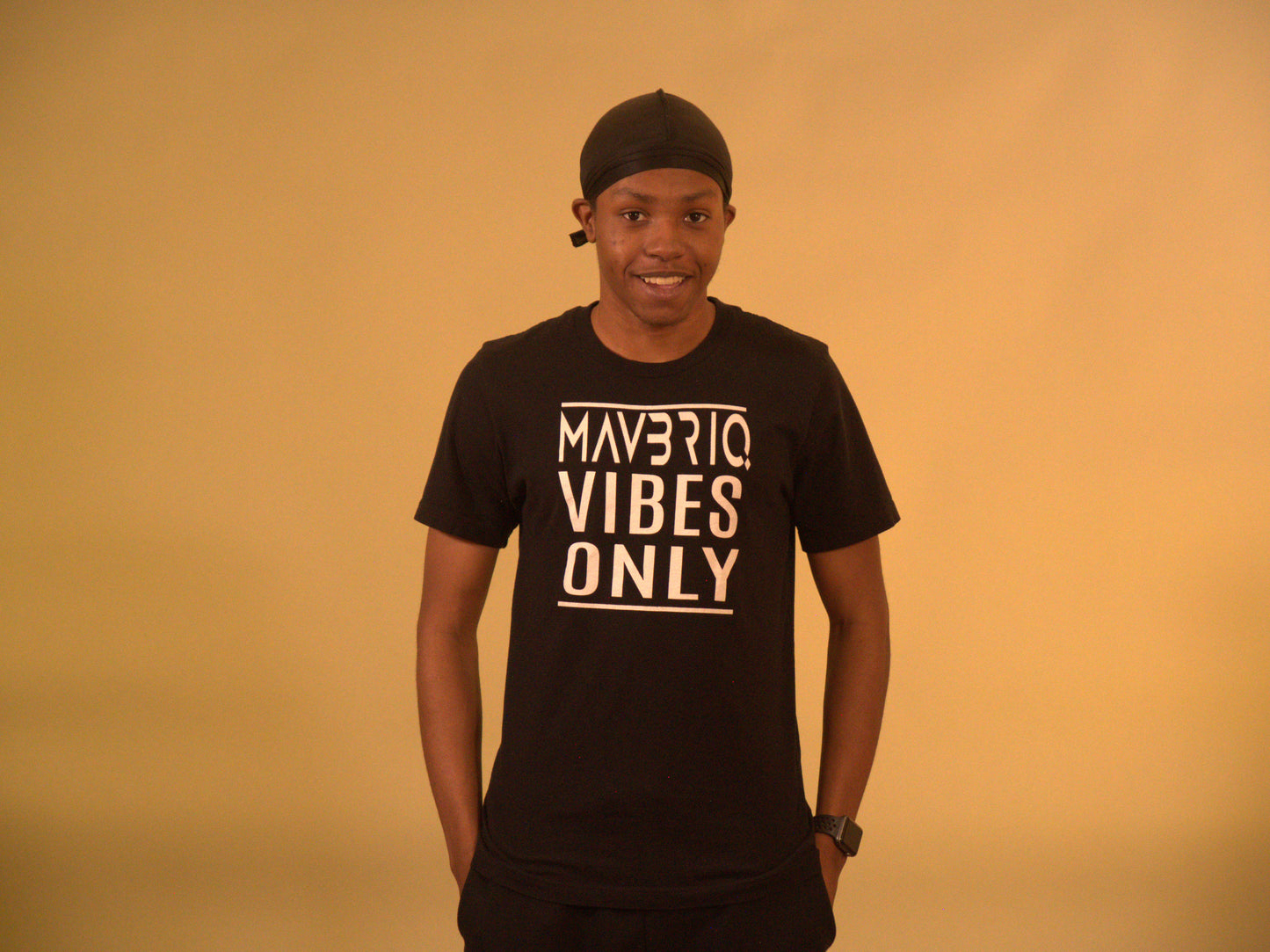 MAV3RIQ vibes Tee
